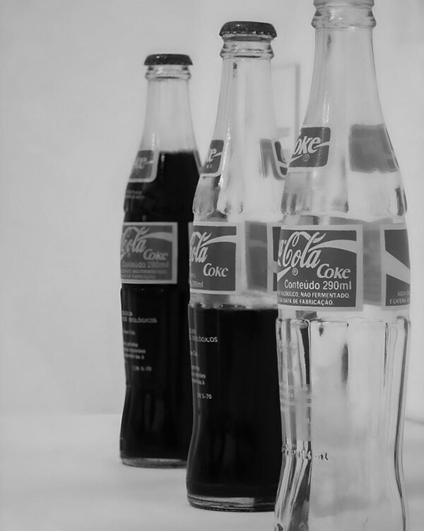 Chilled Cola Soft Drink (750 ml)