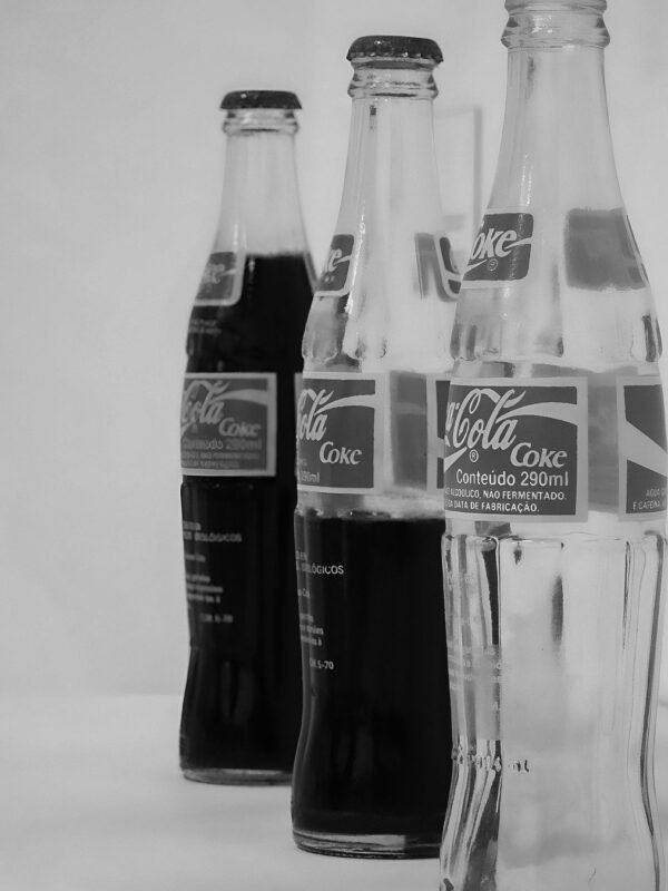 Chilled Cola Soft Drink (750 ml)